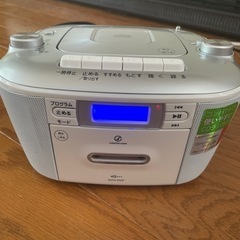 決まりました　コンパクトCDラジカセジャンク