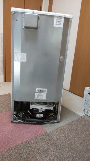冷凍庫　ハイアール100L 1ドア
