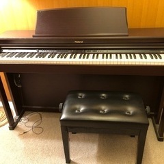 ローランド　電子ピアノ　HP205-MH