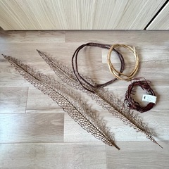 値下げ🍁フェイクの葉っぱや枝　
