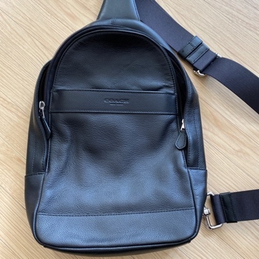 COACHボディバッグ