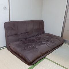 ソファーベッド　ダブルくらい？