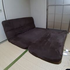 ソファーベッド　ダブルくらい？の画像
