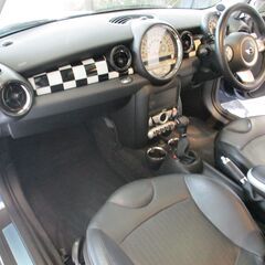 MINI専門店 2008年 BMW MINI 検査2年付き R56 整備付き サンルーフ 皮シート　スポーツモード付 ミニ クーパー S  6AT ターボ 無事故車 ETC付　TV　ナビ　TEL0721-69-4990　担当若林の画像