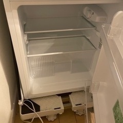 2ドア冷蔵庫の画像