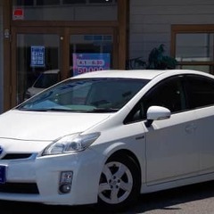 【人気のパール色!!】エコカー代表が新入庫♪♪