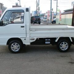 5/28 売約済みです！走行5.2万キロ！スバルサンバートラック！ＳＴＤ4ＷＤ！車検2年付！パートタイム4ＷＤ！5ＦＭＴ！外装錆少ない！予備検査済みですぐ乗れます！支払い総額が24万円です！の画像