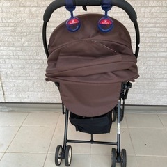 コンビ combi ベビーカーの画像