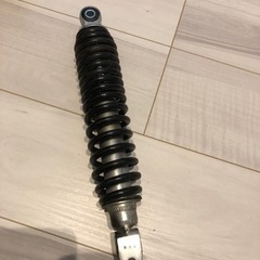 アドレスV125G　の　純正リアショックアブソーバー