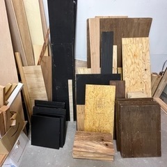 DIY、BBQの薪に！　中古、コンパネ、木材、ベニア板タダで差し...