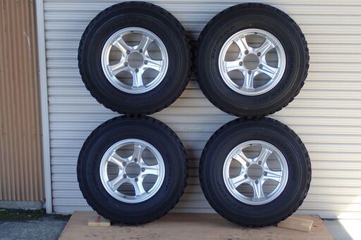 ジムニー用　アルミ付きタイヤ　オフロード　ダンロップ　グランドトレック　MT2  7.00R16LT  ４本