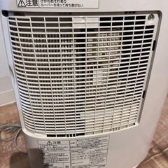 除湿機　パナソニック　2015年製の画像