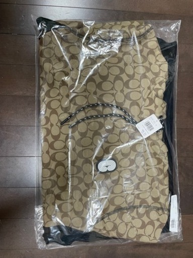 《ラストプライス》コーチ　パーカー　ユニセックス