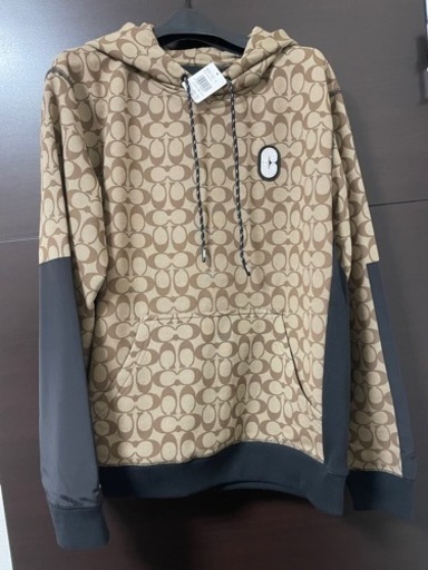 《ラストプライス》コーチ　パーカー　ユニセックス