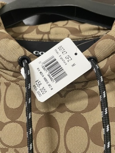 《ラストプライス》コーチ　パーカー　ユニセックス