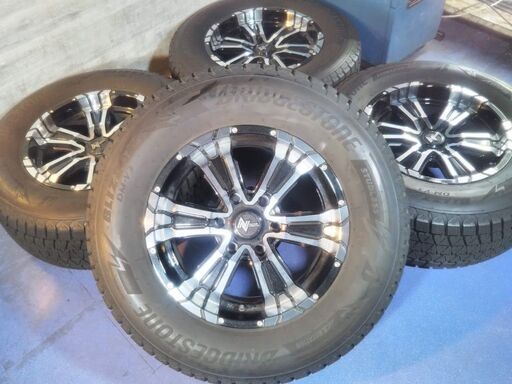 4WD 冬 17インチ☆ニトロ☆ランクル プラド パジェロ ハイラックス サーフ ピックアップ  NITRO POWER 【~90％富山】人気 ブリジストン 冬 265/65R17 DM-V3