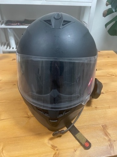 アメリカ製のヘルメットをもらって下さる方を探しています
