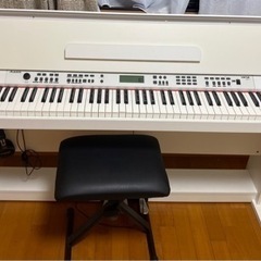 電子ピアノ　88鍵盤