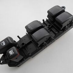 イスト パワーウインドウスイッチの画像