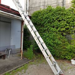 【売約済】伸縮式はしご(2連)