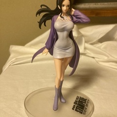 ワンピース　一番くじ　Ｂ賞　ロビン