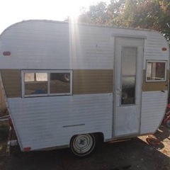 73’ Field and Stream Model10の画像