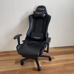ゲーミングチェア　GT racing フットレスト付き