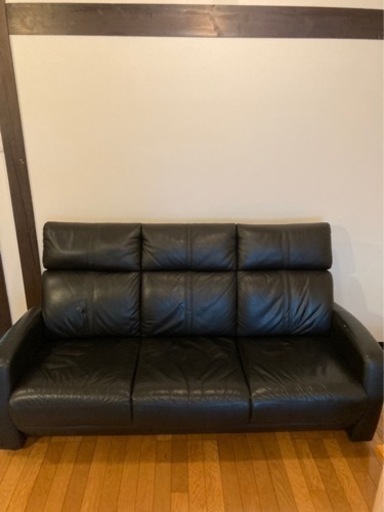 三人掛けソファ