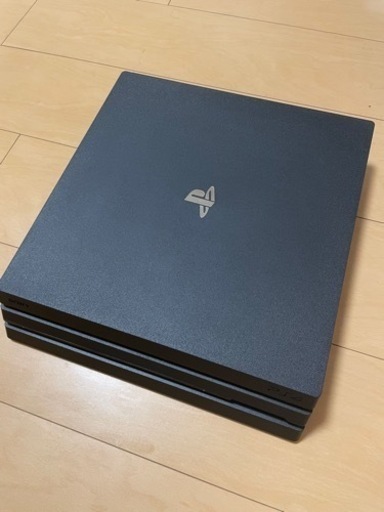 ps4プロ  SSH1TB換装済み＋外部SSHD1TB付き！