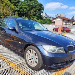 走行2万キロ台 車検2年（新規）！珍しく小粋なBMWのワゴンを仕...