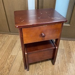 【0円】木製　収納付きステップ（踏み台）の画像