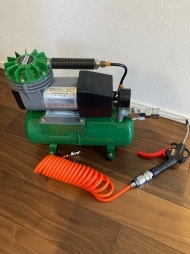工具　エアーコンプレッサー　ダスター　浮き輪　プール　T5305