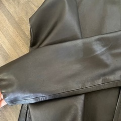 羊革のジャケットの画像