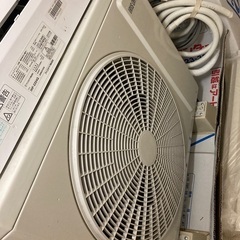 エアコン 室外機 アイリスオーヤマの画像