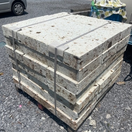 大谷石　新品です　オーダーも可能　DIYなどに　窯　敷石　庭づくり　駐車場