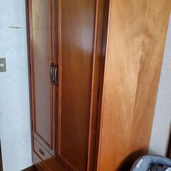 洋服箪笥の画像