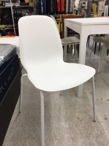 IKEA 伸長式　4人掛けダイニングセット