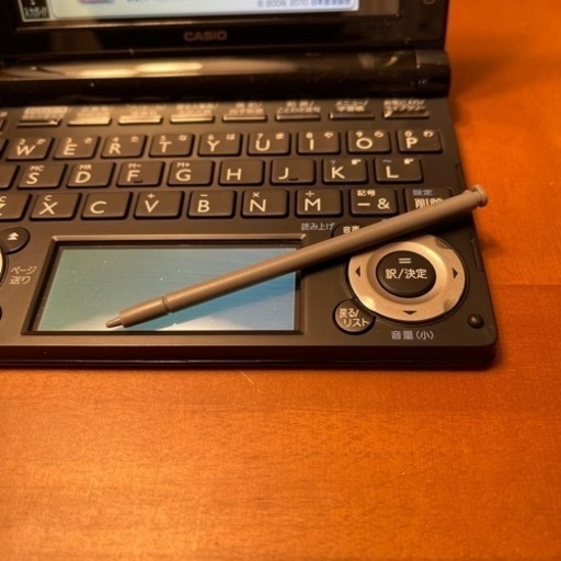 電子辞書CASIO EX-word    国語系．英語系(音声付き)．ラジオ英会話・歴史事典等万能　大甲橋近く7イレブン新屋敷店前で受け渡し