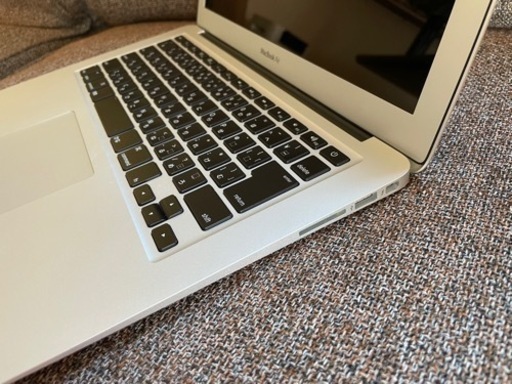 【超美品】macbook air 2018年購入 USBタイプAポート付き！
