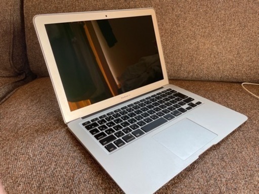 【超美品】macbook air 2018年購入 USBタイプAポート付き！