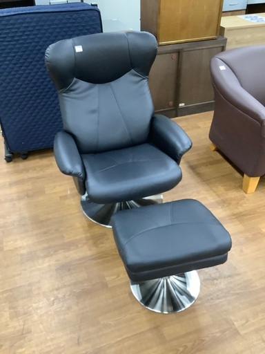 ニトリ　パーソナルチェア　オットマン付き　売場展開中！！！