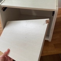 木製アイボリー蓋付きの画像