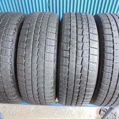 ダンロップ　WINTER MAXX WM01　215/65R16　4本　8～9分溝