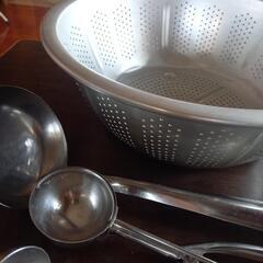 アルミのザル　レードル　アイスクリームのやつセットの画像