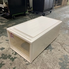 衣ケース　プラスチックケース