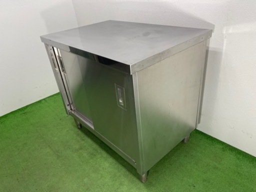 業務用　ステンレス　作業台　調理台　スライド扉　店舗　飲食店　W９００ｘＤ６００ｘH８００ｍｍ