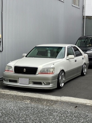 17クラウン車高調67000k 車検あり2000cc セダン交換可能 (ゆう