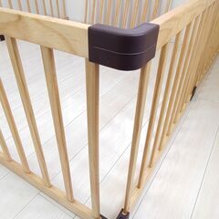 ベビーサークル  ベビーゲート　ベビーフェンス　木製  高さ55.5cm 【直接引き取り： 東京都 調布市 】の画像