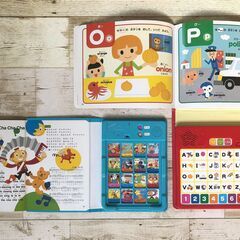 【 幼児教育 】くもん もじ・かずボード、音が鳴る英語絵本 セットの画像