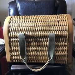 【お取引中】ペットキャリー　カゴの画像